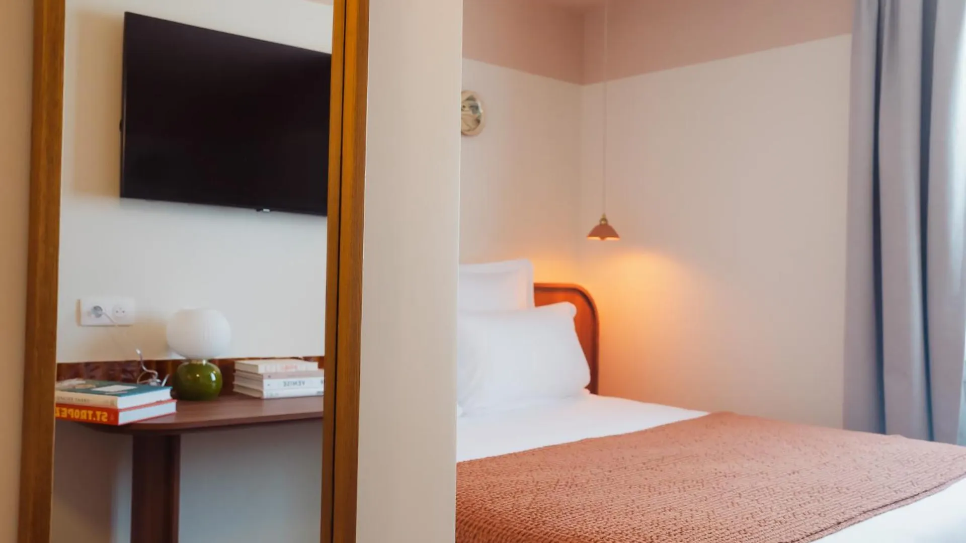 Lala Hotel Paris