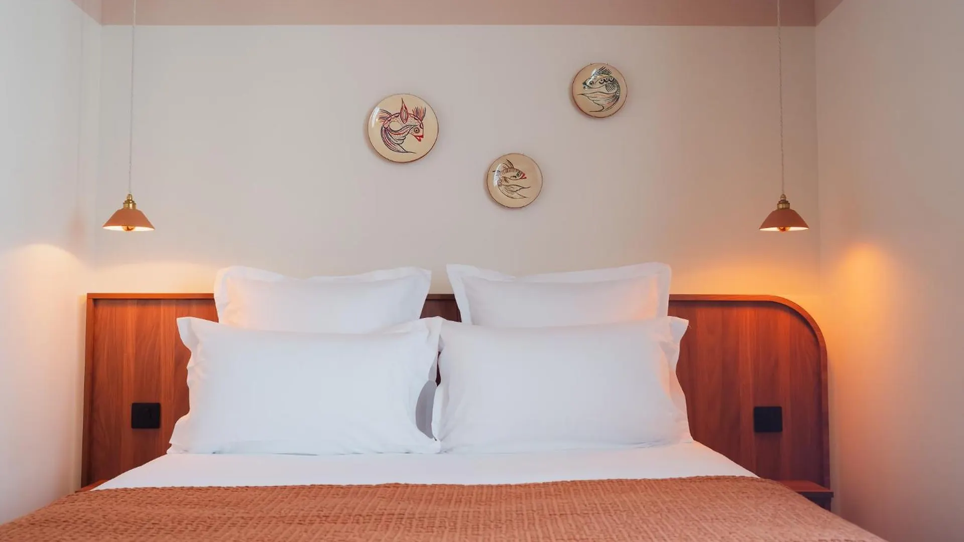 Lala Hotel Paris 3*,